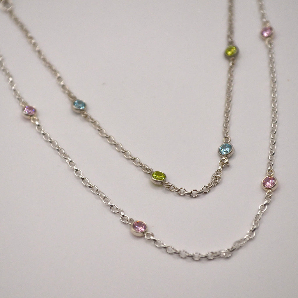 Spectacle Necklace