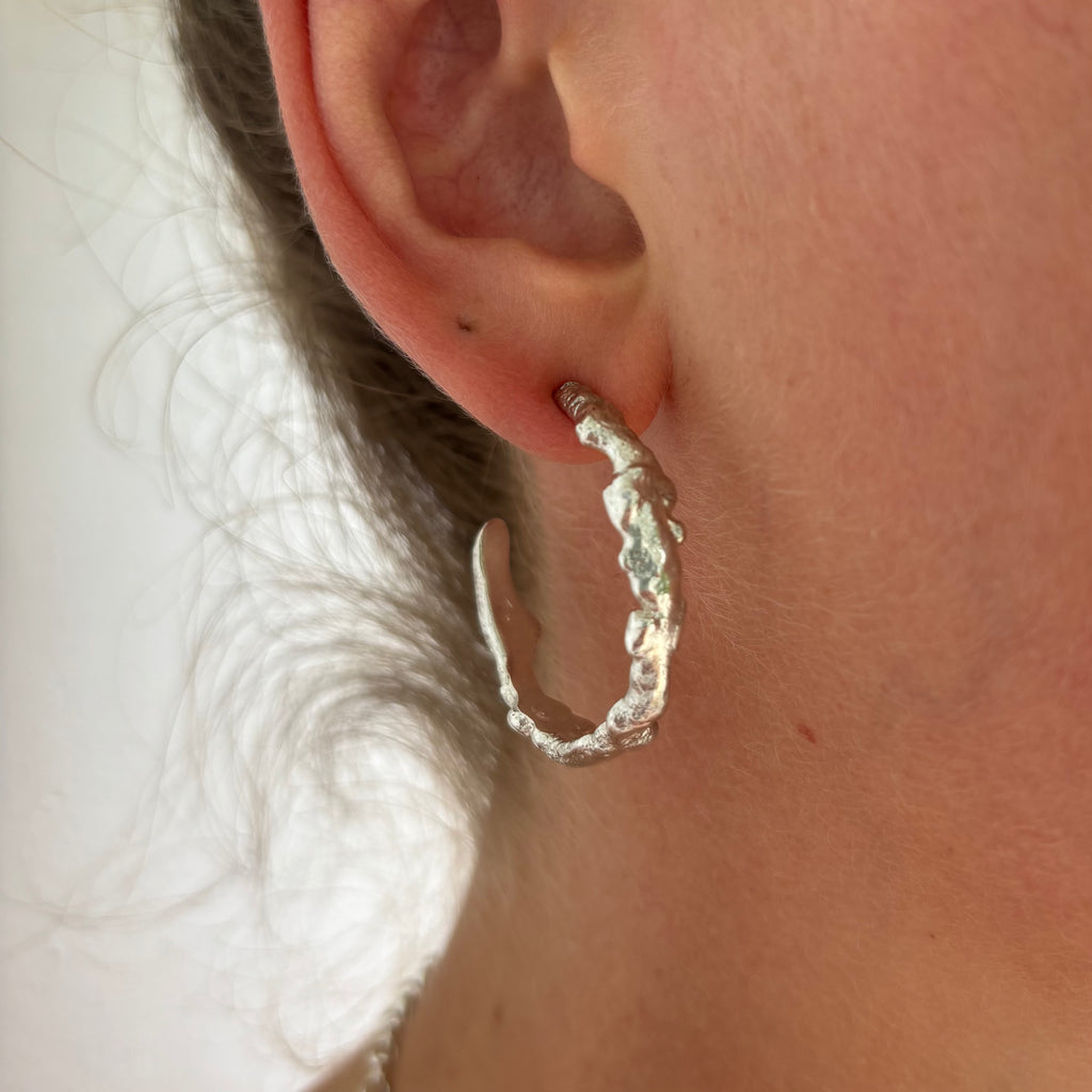 Molten Hoops